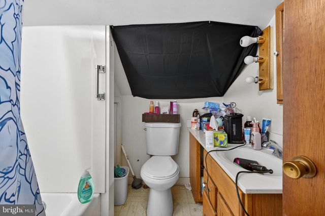 272 SLACKWATER RD, Millersville, PA 17551