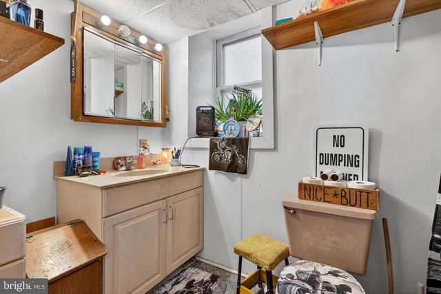 272 SLACKWATER RD, Millersville, PA 17551