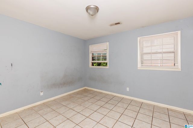 631 17TH STREET S, Bessemer, AL 35020