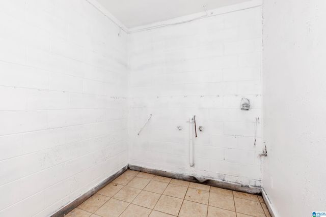 631 17TH STREET S, Bessemer, AL 35020