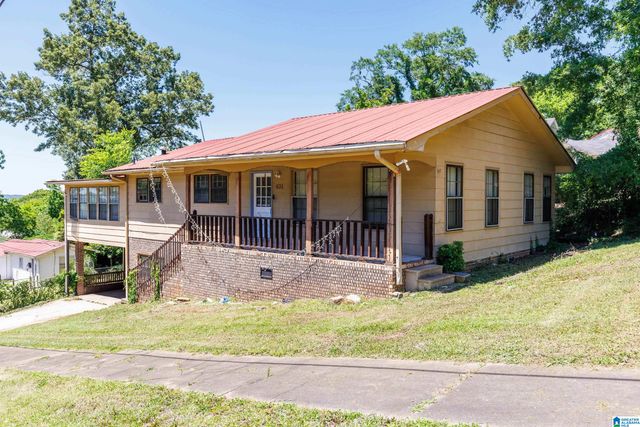631 17TH STREET S, Bessemer, AL 35020