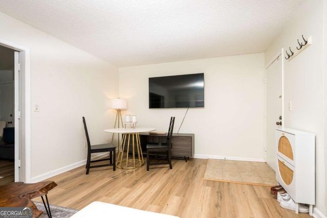 127 Lablanc Way NW, Atlanta, GA 30327