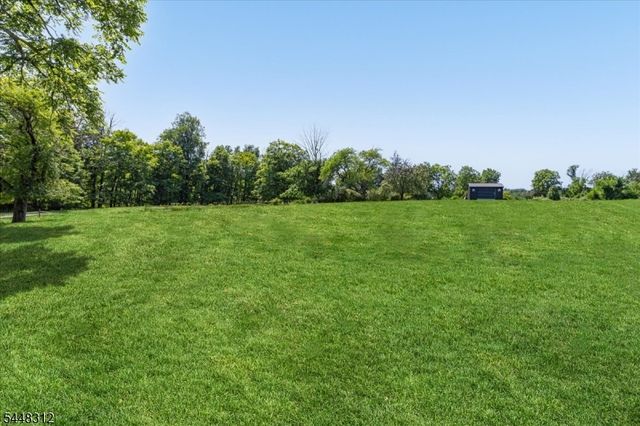 420 Trimmer Road, Lebanon Twp., NJ 07830