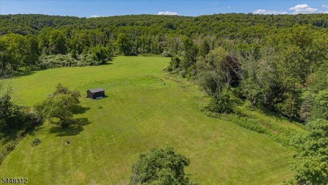 420 Trimmer Road, Lebanon Twp., NJ 07830