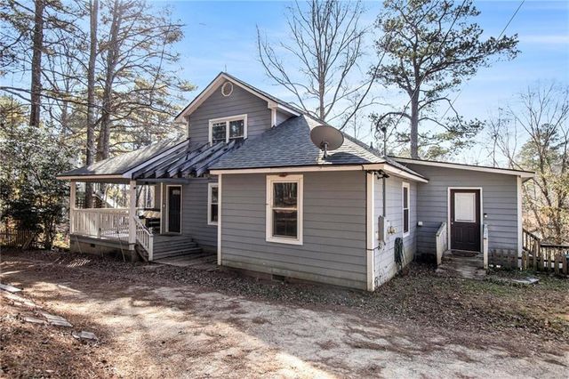 1585 Golden Pond Pass, Buchanan, GA 30113