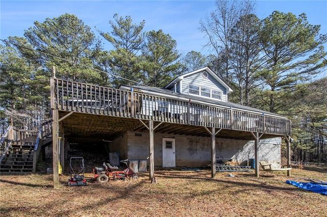 1585 Golden Pond Pass, Buchanan, GA 30113