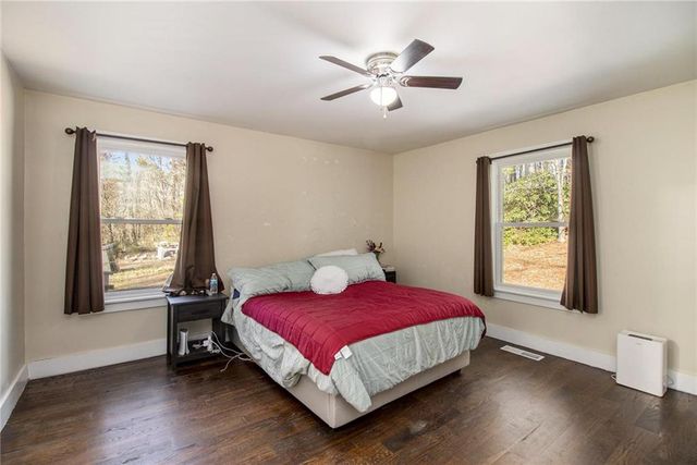 1585 Golden Pond Pass, Buchanan, GA 30113