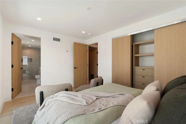 409 Crest Drive, Manhattan Beach, CA 90266