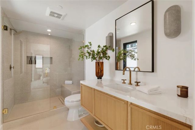 409 Crest Drive, Manhattan Beach, CA 90266