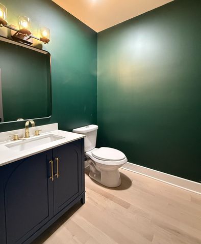 2839 W Monroe Street, Chicago, IL 60612