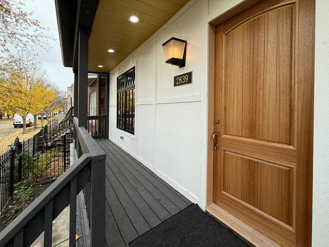 2839 W Monroe Street, Chicago, IL 60612