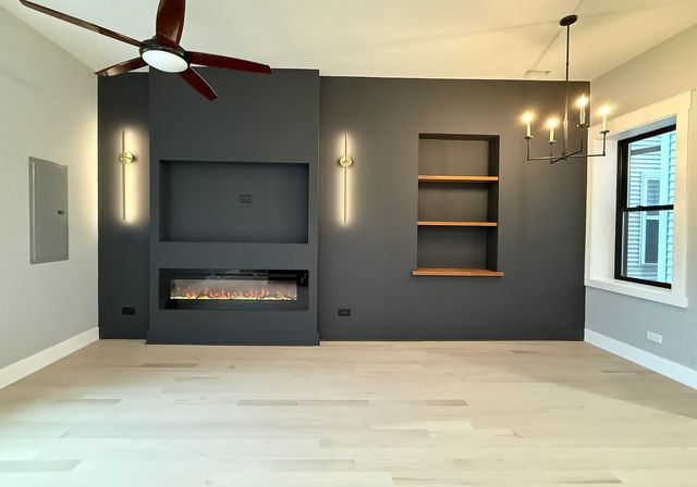 2839 W Monroe Street, Chicago, IL 60612