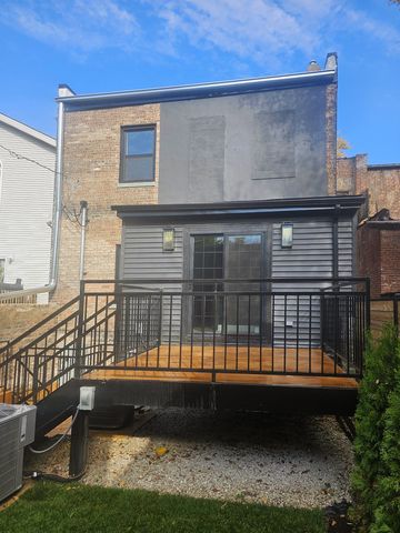 2839 W Monroe Street, Chicago, IL 60612