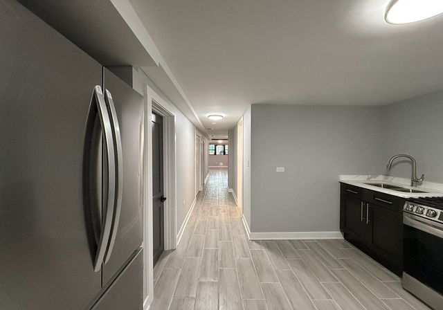 2839 W Monroe Street, Chicago, IL 60612