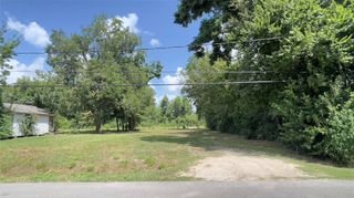 2200 Hampton Street, Houston, TX 77088