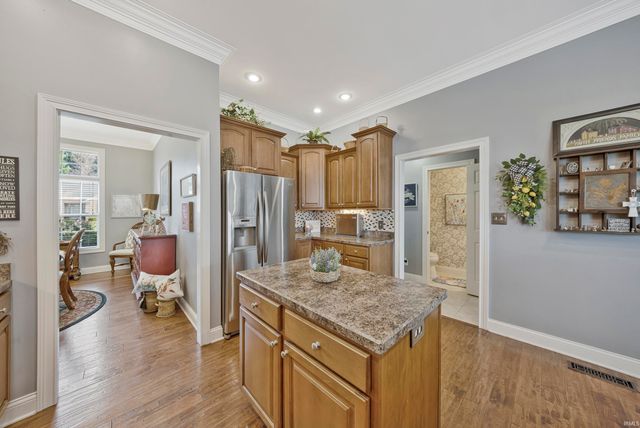 1034 Johannes Court, Evansville, IN 47725