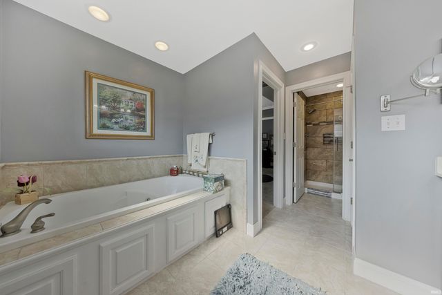 1034 Johannes Court, Evansville, IN 47725