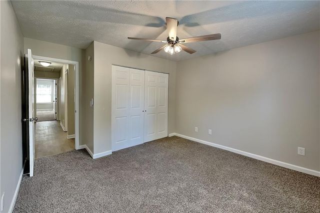 41 Meadow Crest Way, Powder Springs, GA 30127