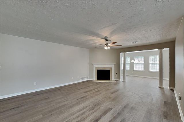 41 Meadow Crest Way, Powder Springs, GA 30127