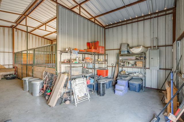 801 Creek Hollow Lane, Fort Worth, TX 76131