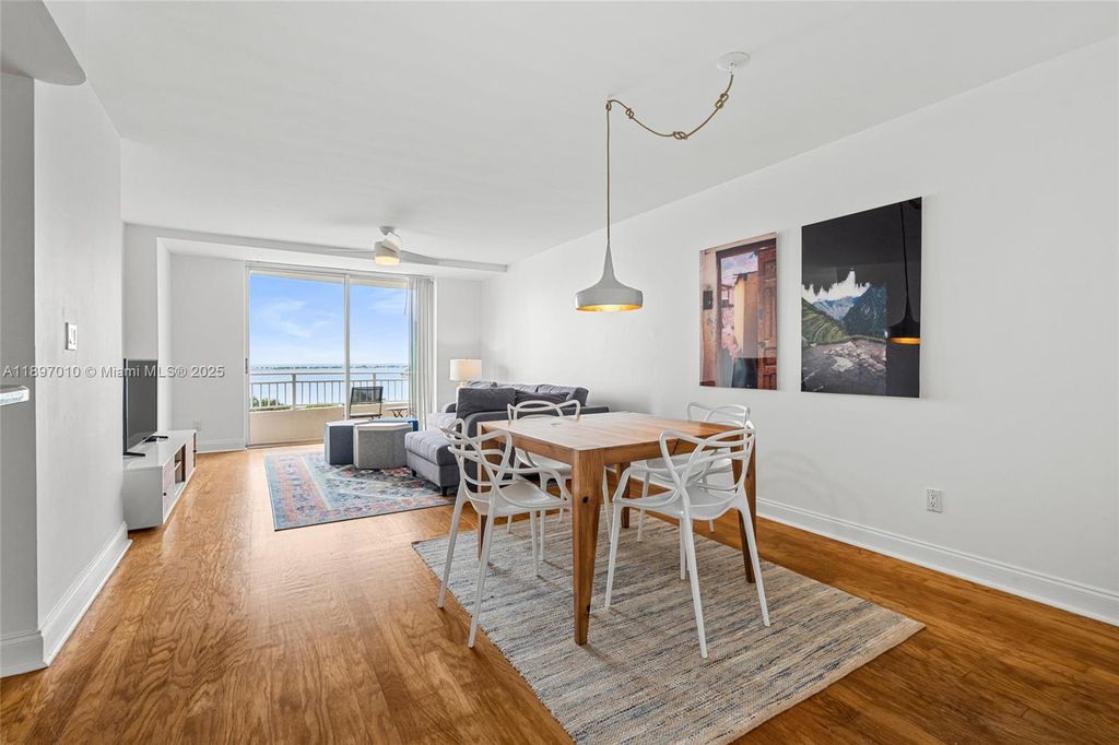 770 Claughton Island Dr 1010, Miami, FL 33131