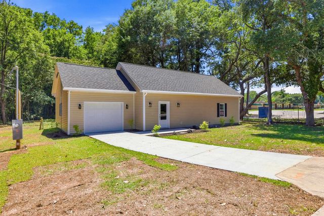 730 Anderson St., Kingstree, SC 29556