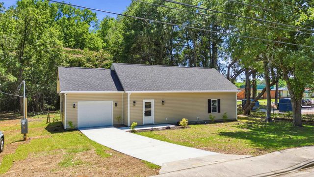 730 Anderson St., Kingstree, SC 29556