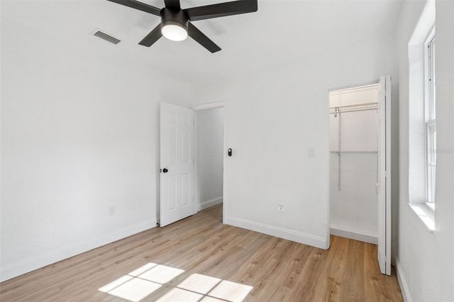 1402 S LEE AVENUE, Orlando, FL 32805