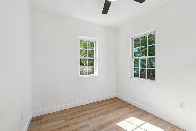 1402 S LEE AVENUE, Orlando, FL 32805