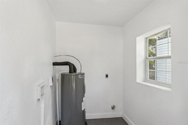 1402 S LEE AVENUE, Orlando, FL 32805