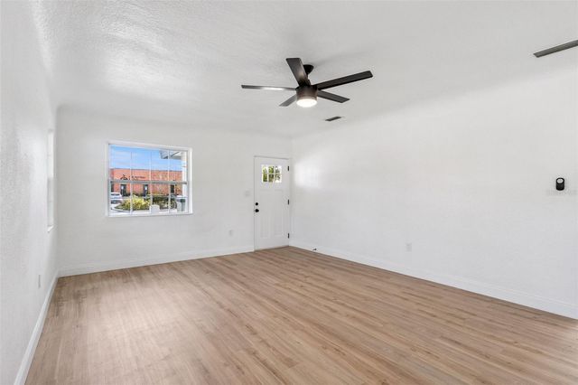 1402 S LEE AVENUE, Orlando, FL 32805