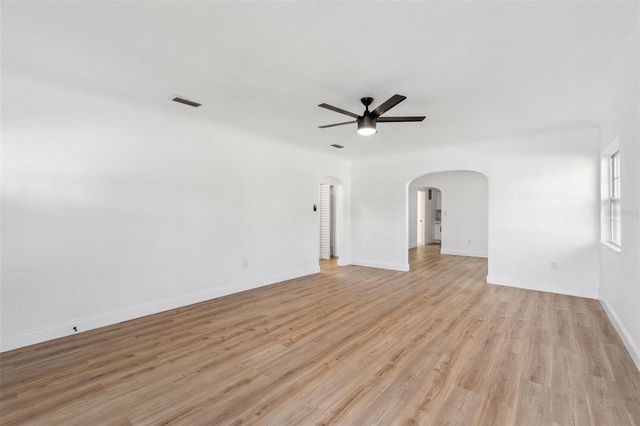 1402 S LEE AVENUE, Orlando, FL 32805