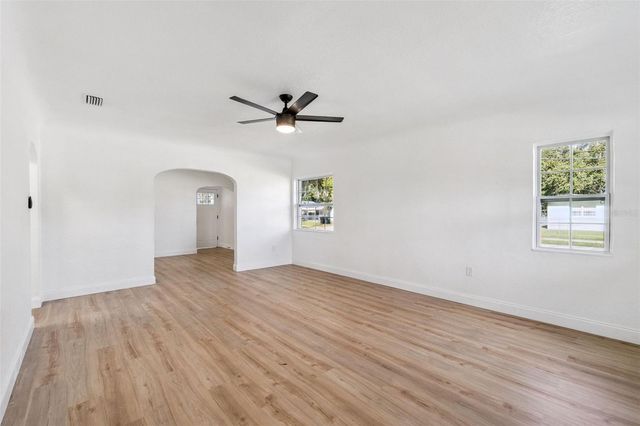 1402 S LEE AVENUE, Orlando, FL 32805