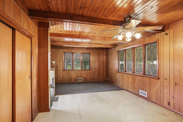 3106 Fairview Avenue, South Chicago Heights, IL 60411