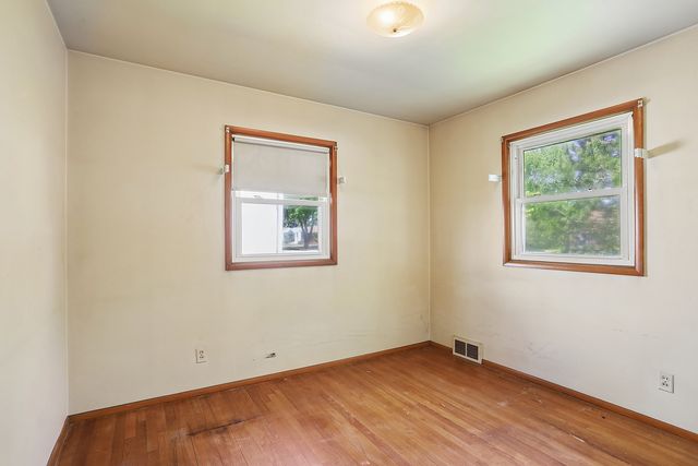 3106 Fairview Avenue, South Chicago Heights, IL 60411