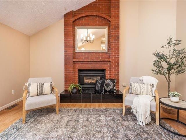 621 W Teal Ave, Spokane, WA 99218