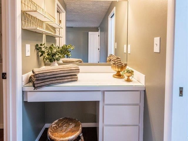 621 W Teal Ave, Spokane, WA 99218