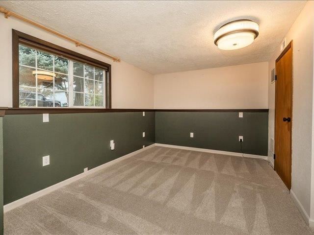 621 W Teal Ave, Spokane, WA 99218