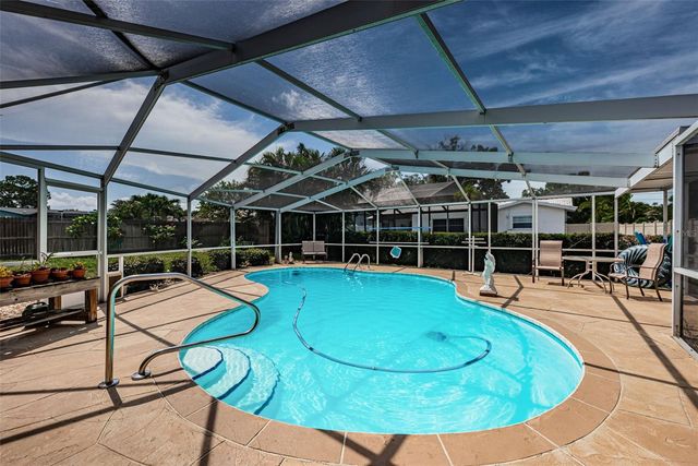 13940 87TH AVENUE, Seminole, FL 33776