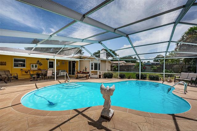 13940 87TH AVENUE, Seminole, FL 33776