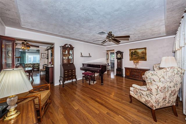 13940 87TH AVENUE, Seminole, FL 33776