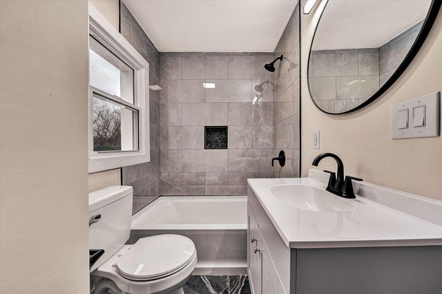 2228 Eastland AVE, Roanoke, VA 24013