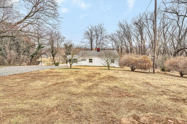 2228 Eastland AVE, Roanoke, VA 24013