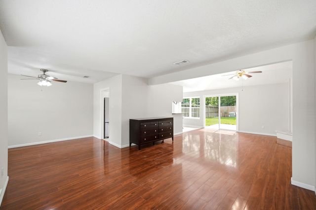 18607 Hiddenbay Way, Spring, TX 77379