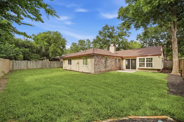 18607 Hiddenbay Way, Spring, TX 77379