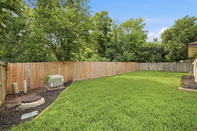 18607 Hiddenbay Way, Spring, TX 77379
