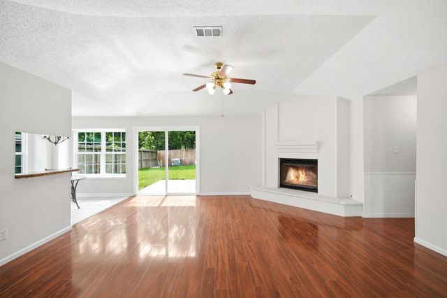 18607 Hiddenbay Way, Spring, TX 77379