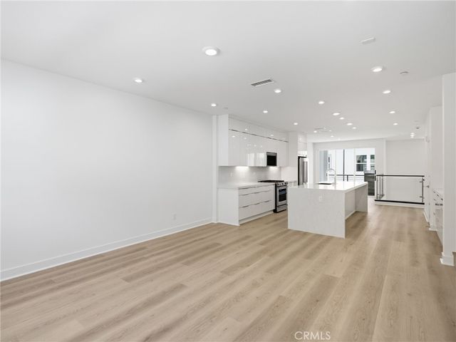 2513 Everly Court, San Diego, CA 92108