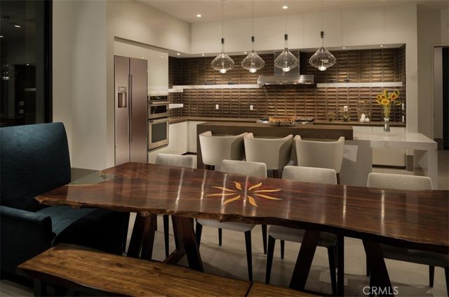 2513 Everly Court, San Diego, CA 92108