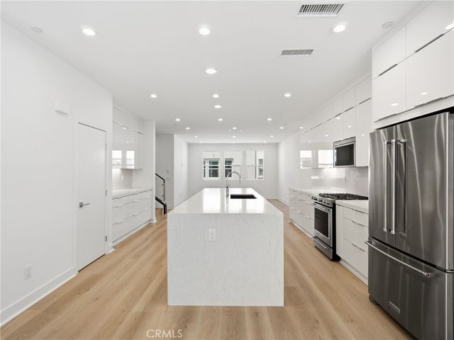 2513 Everly Court, San Diego, CA 92108